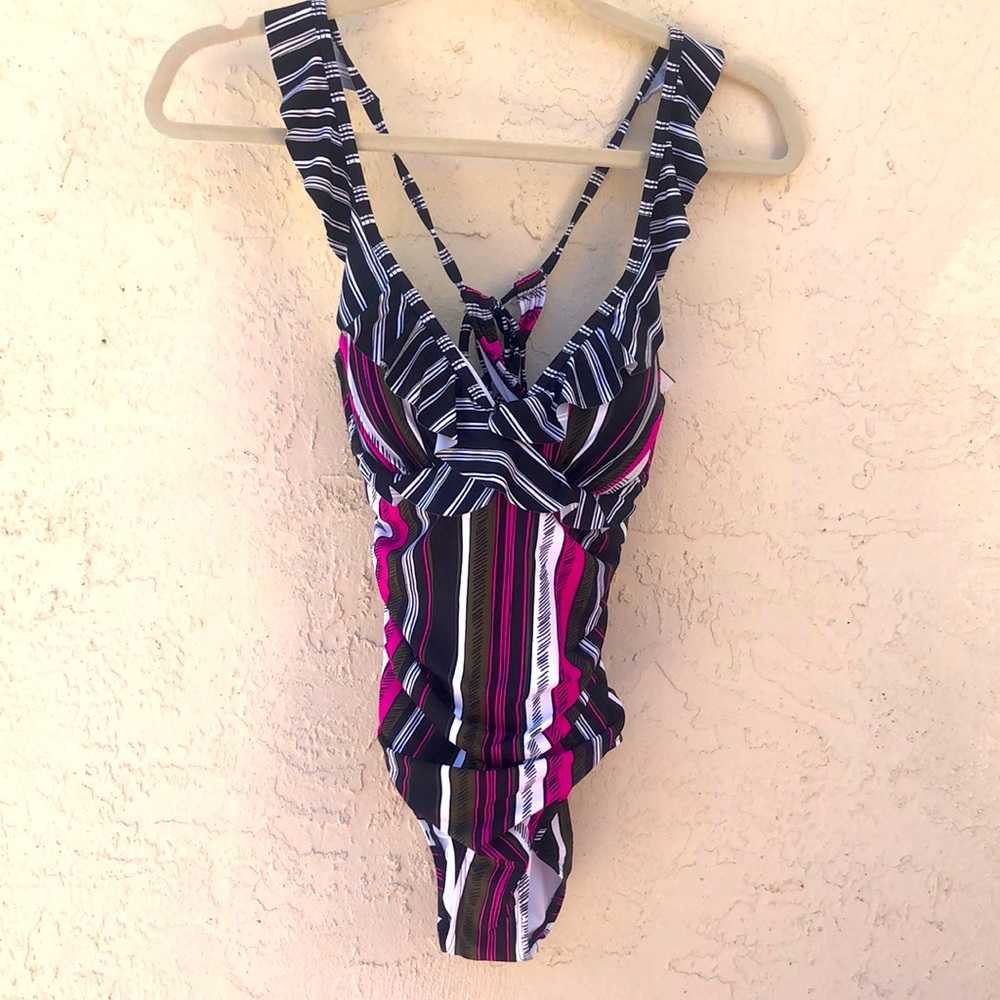 NWT 1-Piece Swimsuit